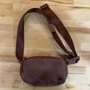 Everywhere Belt Bag 1L